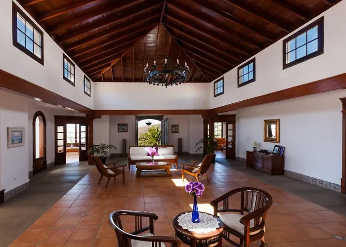 Bellavista De Los Valles Villa *